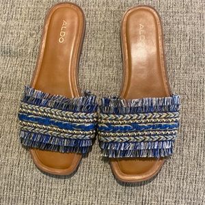 Aldo sandals. Size 8